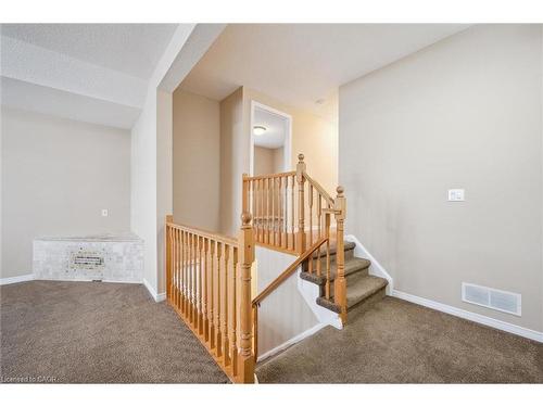 298 Sophia Crescent, Kitchener, ON - Indoor Photo Showing Other Room