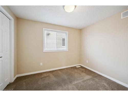 298 Sophia Crescent, Kitchener, ON - Indoor Photo Showing Other Room