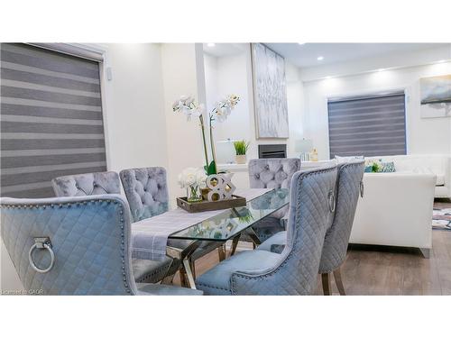 18 Brewis Street, Paris, ON - Indoor Photo Showing Dining Room