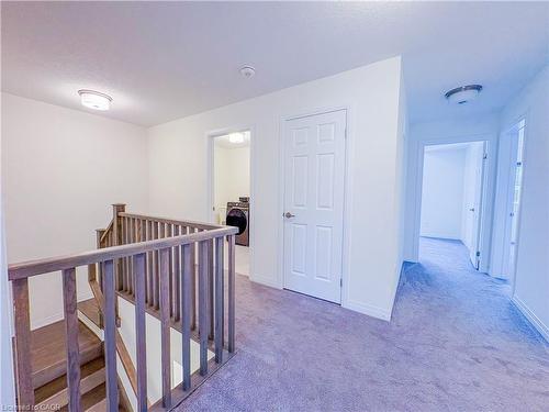 18 Brewis Street, Paris, ON - Indoor Photo Showing Other Room