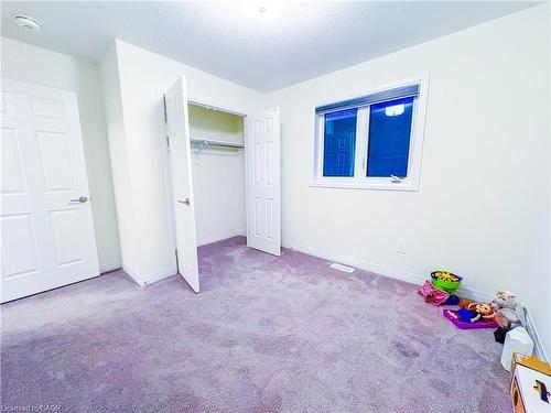 18 Brewis Street, Paris, ON - Indoor