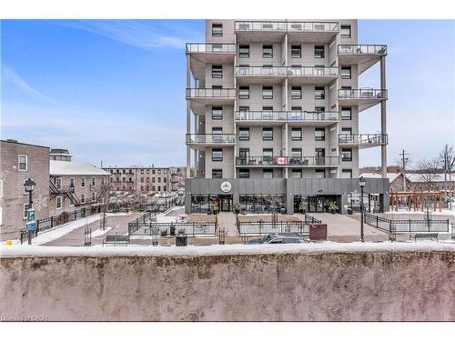 226-42 Tannery Street E, Cambridge, ON - Outdoor