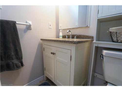 919-200 Jamieson Parkway, Cambridge, ON - Indoor Photo Showing Bathroom
