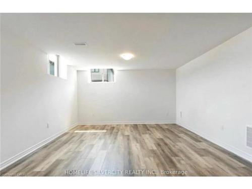 Lower-23 Holder Drive, Brantford, ON - Indoor Photo Showing Other Room