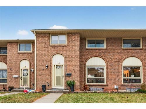 15-150 Gateshead Crescent, Stoney Creek, ON - Outdoor With Exterior