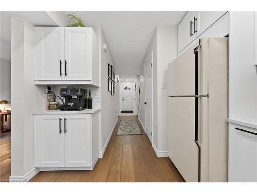 15-150 Gateshead Crescent, Stoney Creek, ON - Indoor