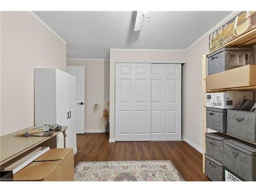15-150 Gateshead Crescent, Stoney Creek, ON - Indoor Photo Showing Other Room