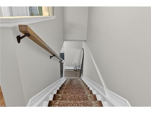 15-150 Gateshead Crescent, Stoney Creek, ON - Indoor Photo Showing Other Room