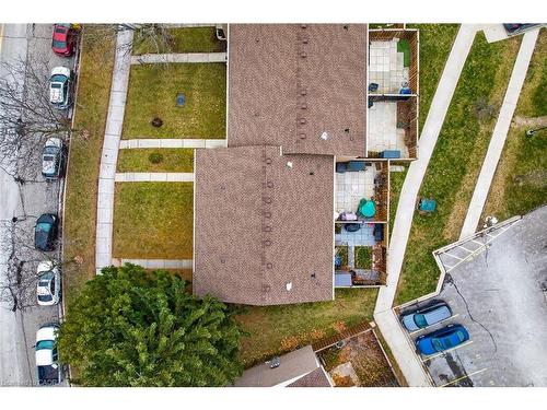 15-150 Gateshead Crescent, Stoney Creek, ON - Outdoor