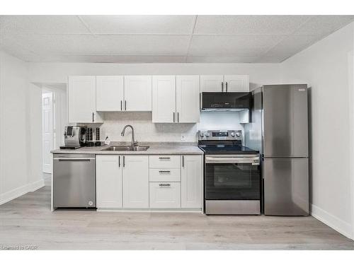 183 Market Street, Hamilton, ON - Indoor Photo Showing Kitchen With Double Sink
