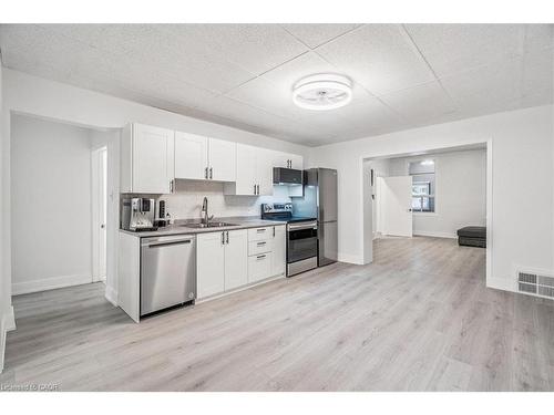 183 Market Street, Hamilton, ON - Indoor Photo Showing Kitchen With Double Sink