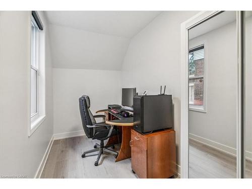 183 Market Street, Hamilton, ON - Indoor Photo Showing Office