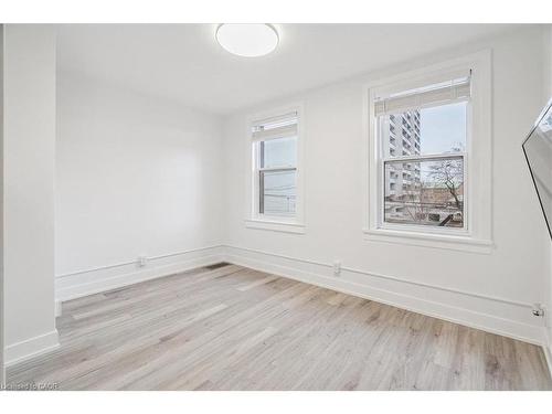 183 Market Street, Hamilton, ON - Indoor Photo Showing Other Room