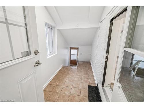 183 Market Street, Hamilton, ON - Indoor Photo Showing Other Room