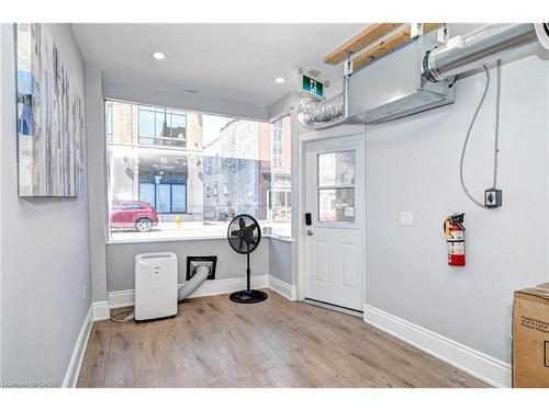 15 Ainslie Street N, Cambridge, ON 