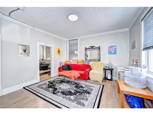 15 Ainslie Street N, Cambridge, ON 