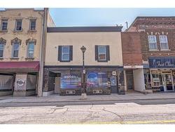 15 Ainslie Street N Cambridge, ON N1R 3J3