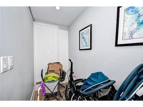 15 Ainslie Street N, Cambridge, ON 