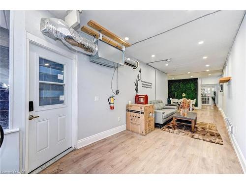 15 Ainslie Street N, Cambridge, ON 