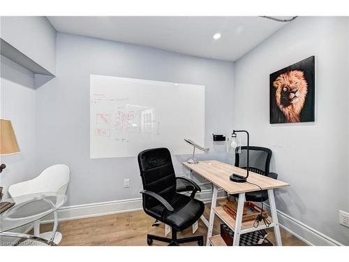 15 Ainslie Street N, Cambridge, ON 