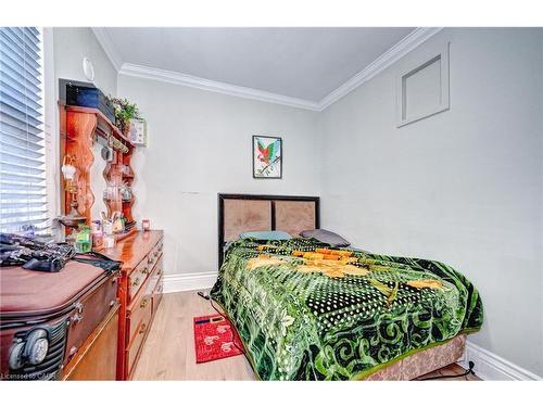 15 Ainslie Street N, Cambridge, ON 