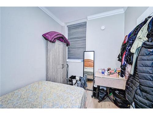 15 Ainslie Street N, Cambridge, ON 