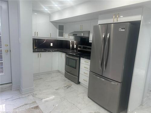 5349 Tenth Line W, Mississauga, ON - Indoor Photo Showing Kitchen With Stainless Steel Kitchen