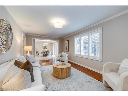 2161 Grenville Drive, Oakville, ON - Indoor Photo Showing Living Room