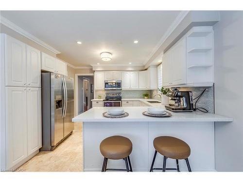 2161 Grenville Drive, Oakville, ON - Indoor