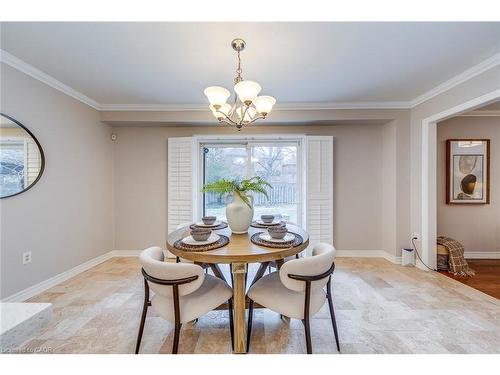 2161 Grenville Drive, Oakville, ON - Indoor Photo Showing Dining Room