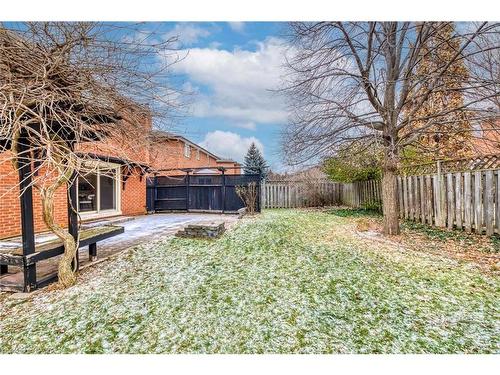 2161 Grenville Drive, Oakville, ON - Outdoor