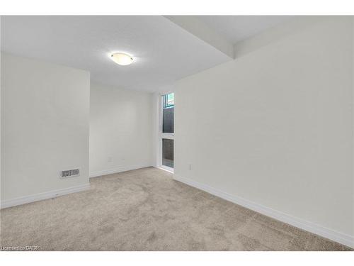 C017-10 Urbane Boulevard, Kitchener, ON - Indoor Photo Showing Other Room