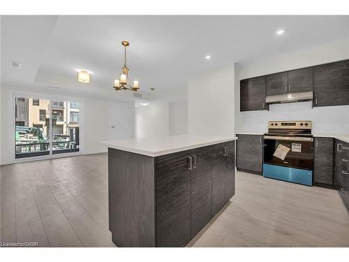 C017-10 Urbane Boulevard, Kitchener, ON - Indoor Photo Showing Kitchen With Upgraded Kitchen