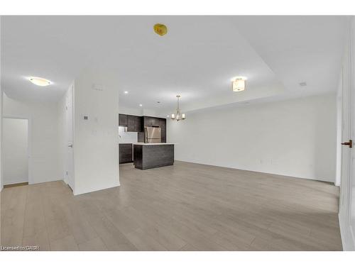 C017-10 Urbane Boulevard, Kitchener, ON - Indoor