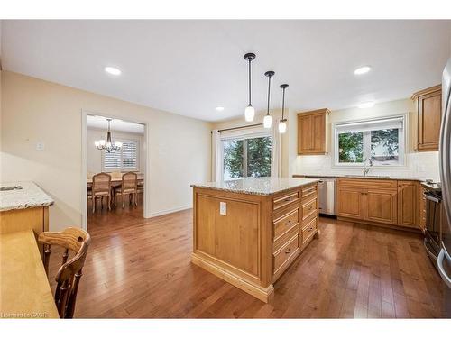 5-405 Glasgow Street, Kitchener, ON - Indoor Photo Showing Kitchen