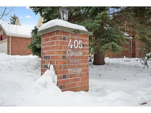 5-405 Glasgow Street, Kitchener, ON - Outdoor