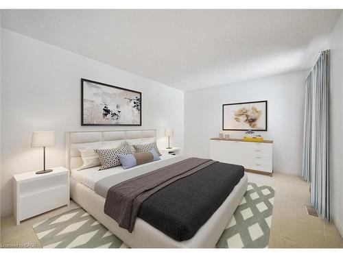 5-405 Glasgow Street, Kitchener, ON - Indoor Photo Showing Bedroom