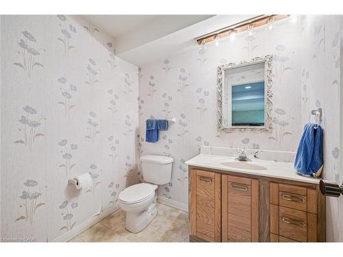 5-405 Glasgow Street, Kitchener, ON - Indoor Photo Showing Bathroom