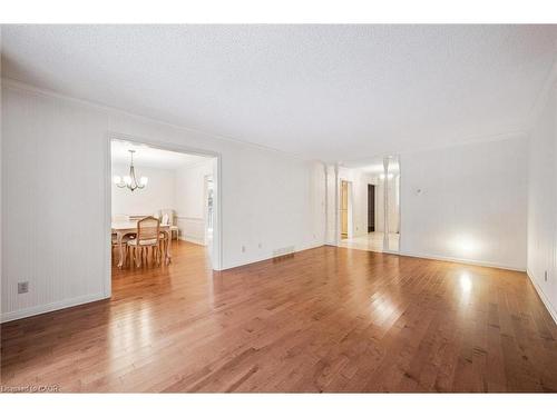 5-405 Glasgow Street, Kitchener, ON - Indoor Photo Showing Other Room