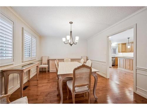 5-405 Glasgow Street, Kitchener, ON - Indoor Photo Showing Dining Room