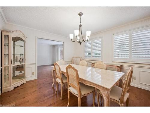 5-405 Glasgow Street, Kitchener, ON - Indoor Photo Showing Dining Room