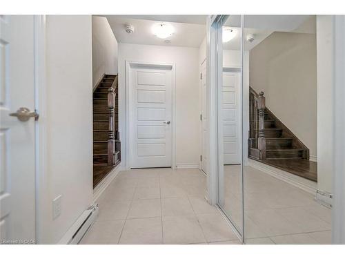 933 Apple Hill Lane, Kitchener, ON - Indoor Photo Showing Other Room