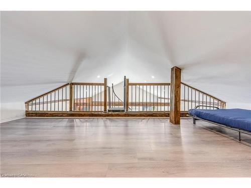 3590 Lakeshore Road, Lincoln, ON - Indoor Photo Showing Other Room