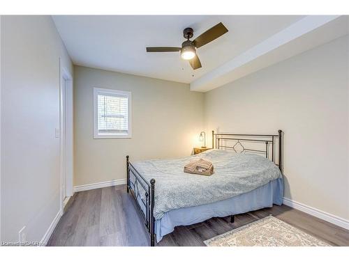 3590 Lakeshore Road, Lincoln, ON - Indoor Photo Showing Bedroom