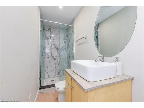 3590 Lakeshore Road, Lincoln, ON - Indoor Photo Showing Bathroom