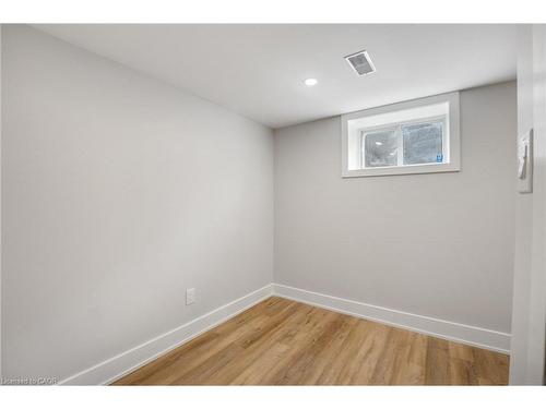 2-329 Rosedale Avenue, Hamilton, ON - Indoor Photo Showing Other Room