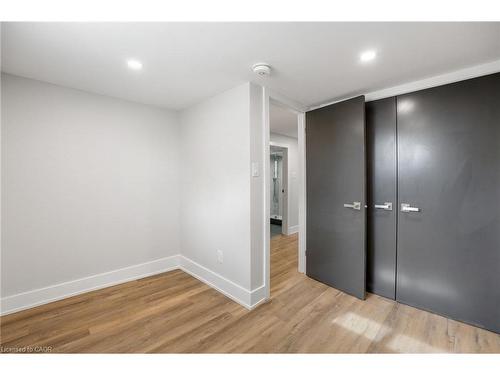 2-329 Rosedale Avenue, Hamilton, ON - Indoor Photo Showing Other Room