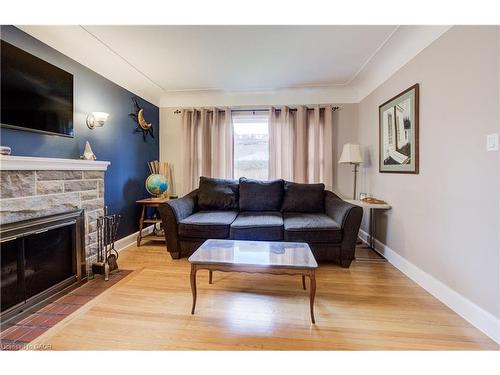 143 Rosedale Avenue, Hamilton, ON - Indoor Photo Showing Living Room With Fireplace