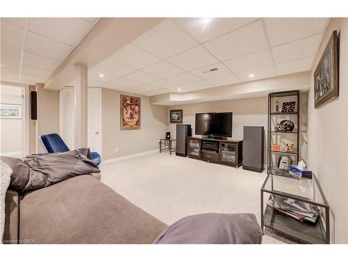 143 Rosedale Avenue, Hamilton, ON - Indoor