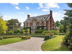 33 Salisbury Avenue  Cambridge, ON N1S 1J1